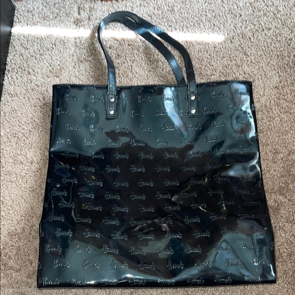 Harrods Black Tote Bag Sleek Structured Design